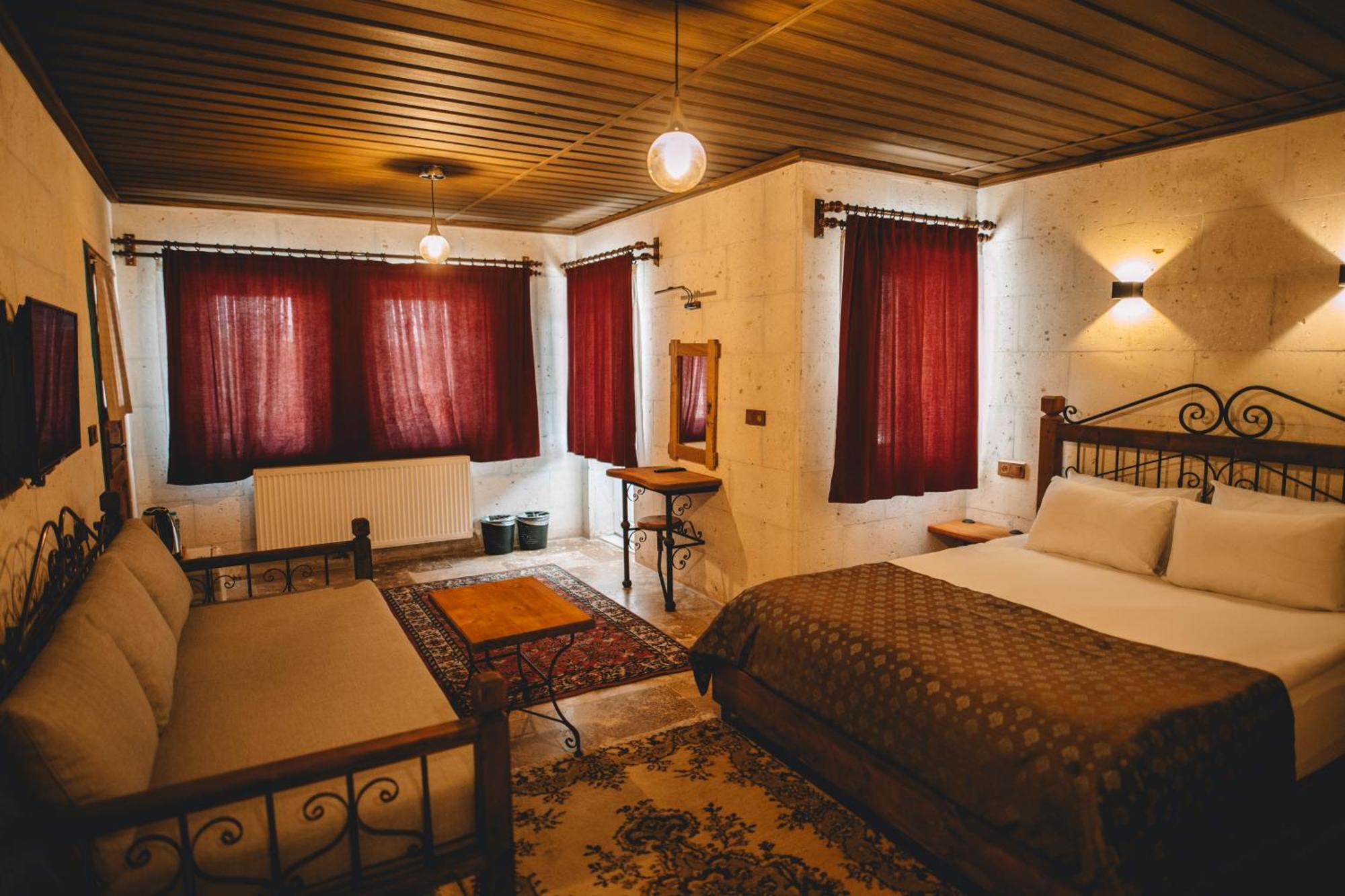 格雷梅Cavusin Cave House-Cappadocia住宿加早餐旅馆 外观 照片